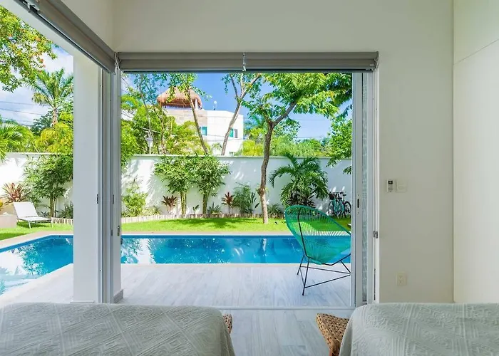 Luxury Private 3bed Villa, Garden, Pool,security *