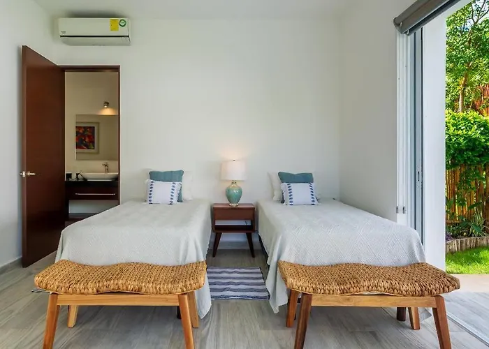 Luxury Private 3bed Villa, Garden, Pool,security Villa Tulum