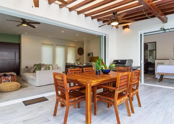 Luxury Private 3bed Villa, Garden, Pool,security * Tulum