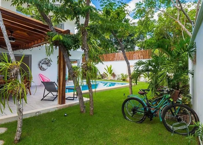 Luxury Private 3bed Villa, Garden, Pool,security Villa Tulum